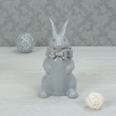 Сувенир Кролик с корзинкой, серый, лепка (заменитель золота)