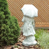 Садовая фигура Дева с зонтом, камень светлый