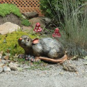 Садовая фигура Крыса лежачая, бронза