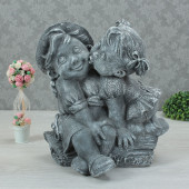 Садовая фигура Мальчик с девочкой, серый камень (Гипс)