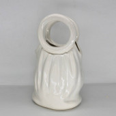 Ваза настольная Сумка Кольцо, белая